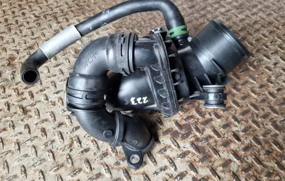Nissan Qashqai Turbo air intake inlet pipe/hose 165761844R 1047863S01 147134852R