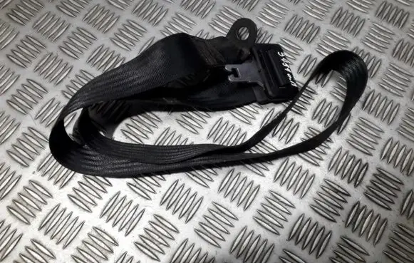 Alfa Romeo 164 Middle seatbelt (rear) s76708428 b237