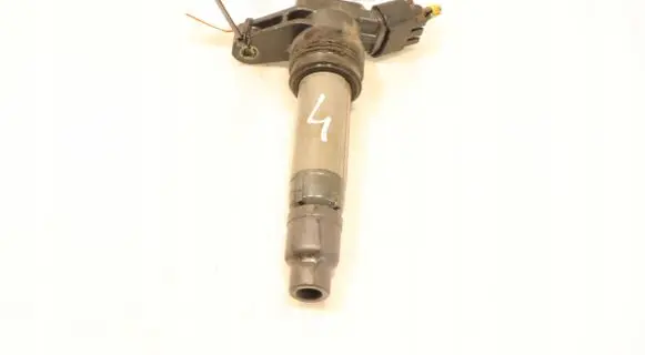 High voltage ignition coil
