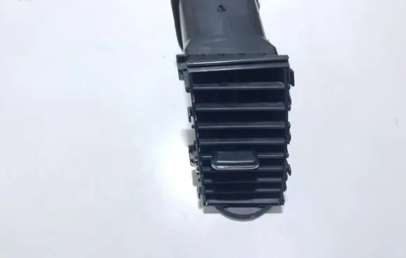 Dash center air vent grill