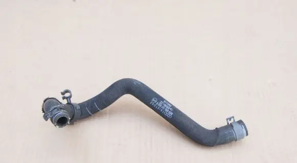 Audi A8 S8 D4 4H Engine coolant pipe/hose 4H0121062B