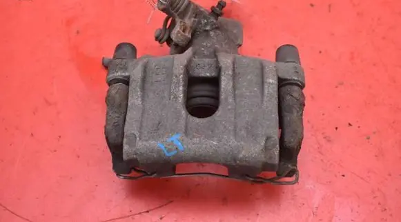 Ford Focus C-MAX Rear brake caliper