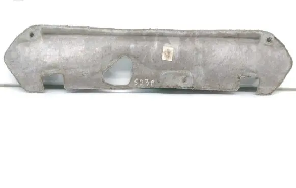 Engine bonnet/hood sound/heat insulation