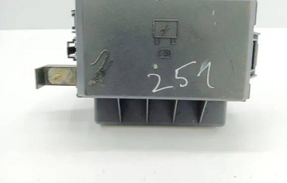 Chrysler 300 - 300C Fuse module 73409604300