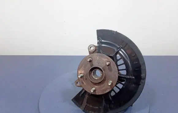 Toyota Camry Front wheel hub spindle knuckle
