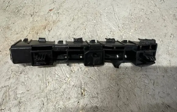 Subaru XV Bumper support mounting bracket corner 57707FJ150