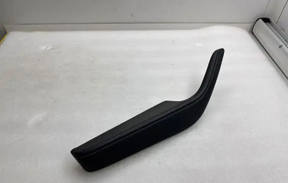 Tesla Model Y Armrest 149804400D