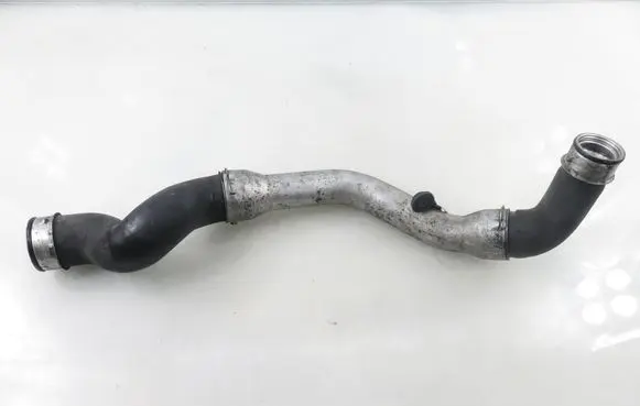 Volkswagen Transporter - Caravelle T5 Intercooler hose/pipe 