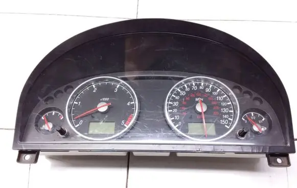 Ford Mondeo Mk III Speedometer (instrument cluster) 1S7F10841