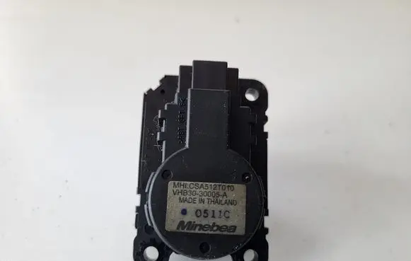 Mitsubishi ASX A/C air flow flap actuator/motor VHB3030005A