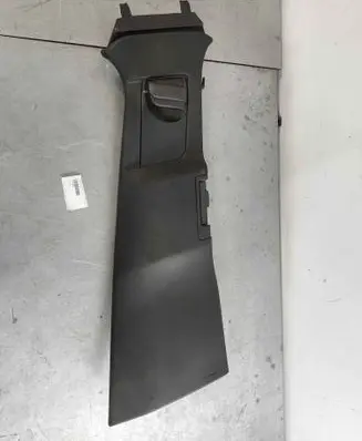 Volvo XC60 (B) pillar trim (top) 31425696