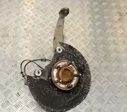 Jaguar XJ X40 Front wheel hub 