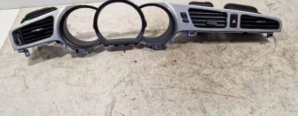 KIA Ceed Dash center air vent grill 97410 84832