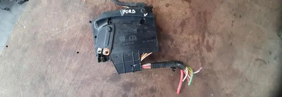 Ford Focus Fuse box set AV6T14A067BB