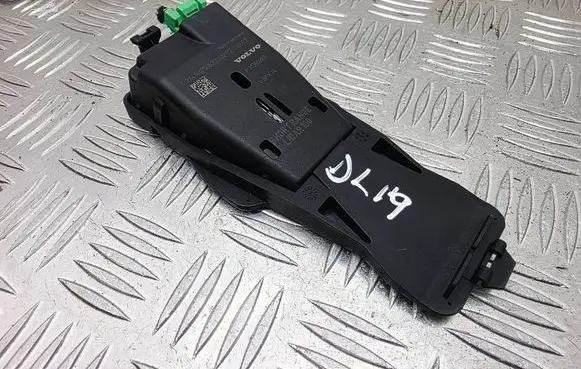 Volvo V40 Rain sensor 31360888