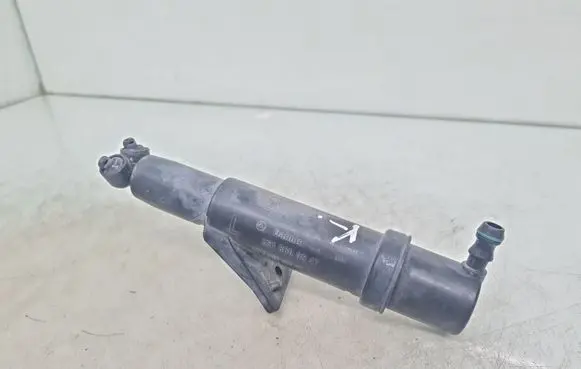 Mercedes-Benz R W251 Headlight washer spray nozzle 2518600547