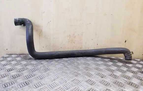 Volkswagen Transporter - Caravelle T4 Engine coolant pipe/hose 074121051E