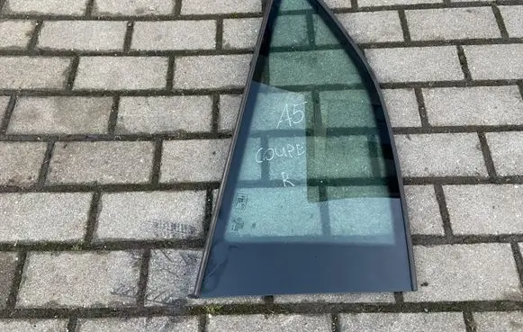 Audi A5 8T 8F Rear side window 8T0845300A