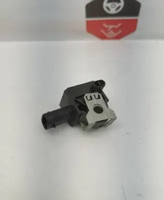 BMW 5 GT F07 Airbag deployment crash/impact sensor 9224177 01615 150206