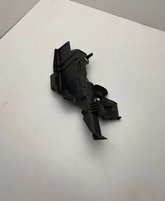 Audi A4 S4 B7 8E 8H Other engine bay part 8E1837349