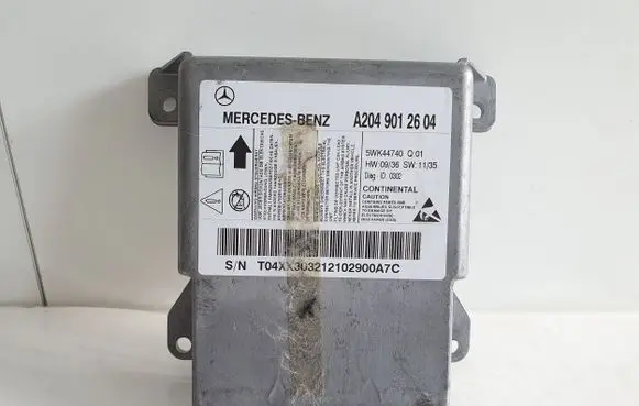 Mercedes-Benz C W204 Airbag control unit/module A2049012604 5WK44740