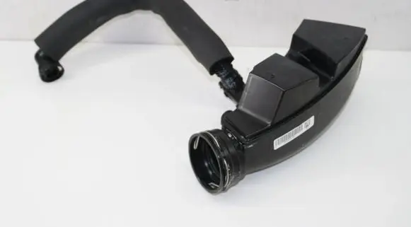 BMW X3 G01 Air intake duct part 13718663614 8663614
