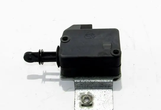 Mitsubishi Carisma Central locking motor 