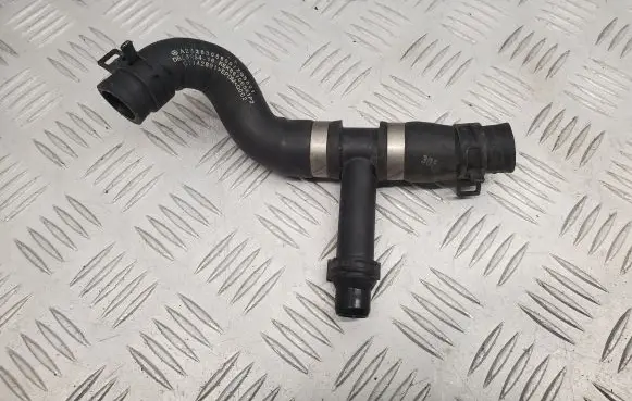Mercedes-Benz CLS C218 X218 Engine coolant pipe/hose A2128308800