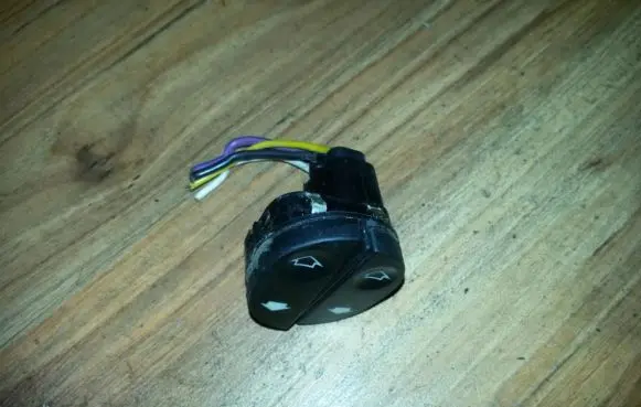 Ford Ka Electric window control switch 96fg14529bc