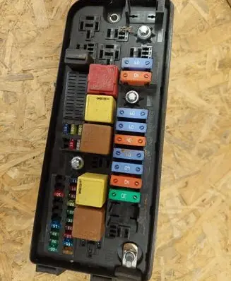 Opel Signum Fuse box set 519066013 13144709 00115380
