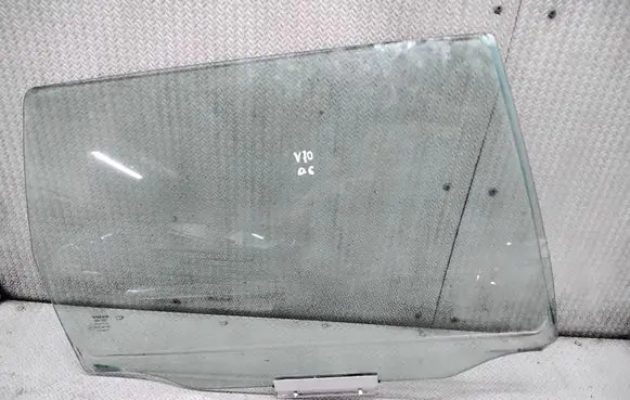 Volvo V70 Rear door window glass 43R001105