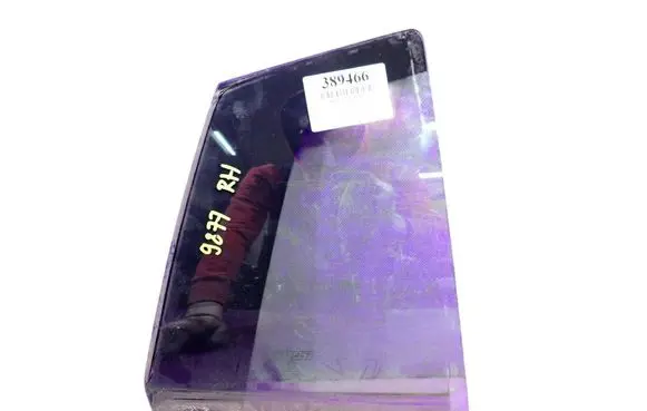 Fiat Bravo Front door window glass four-door 