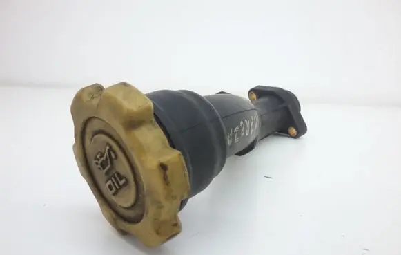 Subaru Impreza I Oil fill pipe 