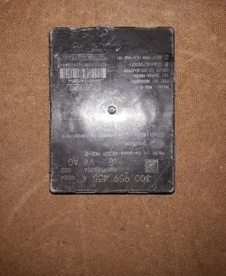 Volkswagen PASSAT B8 Keyless (KESSY) go control unit/module 3Q0959435A