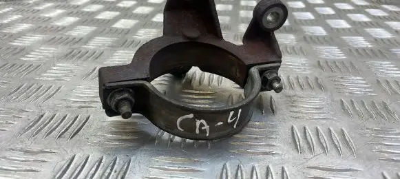 Ford Grand C-MAX Driveshaft support bearing bracket AV613K305CA