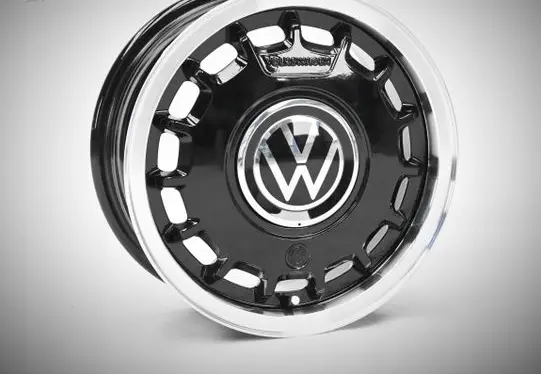 Volkswagen Golf II R14 alloy rim 171601025H