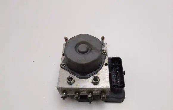 Toyota Auris E180 ABS Pump