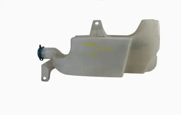 Iveco Daily 3rd gen Windshield washer fluid reservoir/tank 500336393