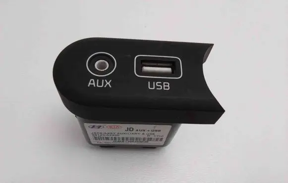 KIA Ceed AUX in-socket connector 96120A2200