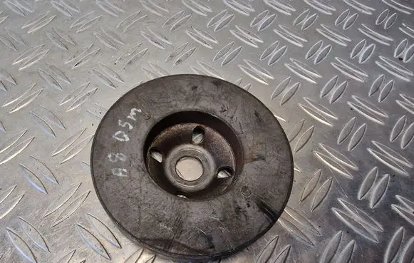 Audi A8 S8 D3 4E Crankshaft pulley 057109239