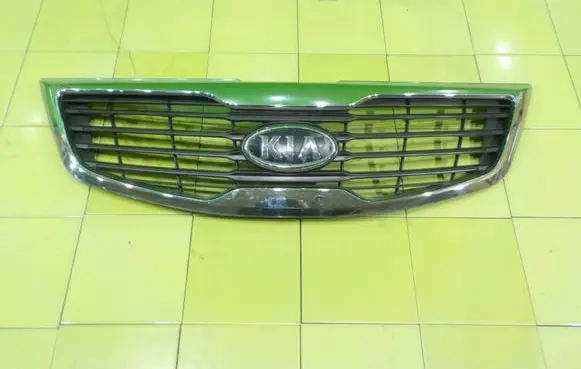 KIA Sportage Front bumper upper radiator grill 863523W000 XP106