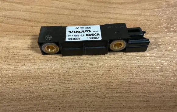 Volvo V70 Airbag deployment crash/impact sensor 8622365