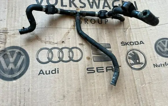 Volkswagen Crafter Engine coolant pipe/hose 7E0122447M
