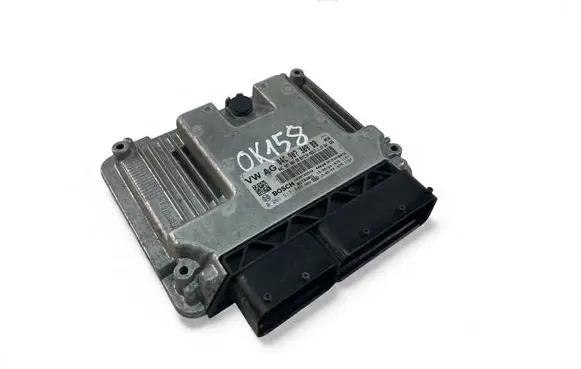 Seat Arona Engine control unit/module ECU 04C907309BB 0261S17849