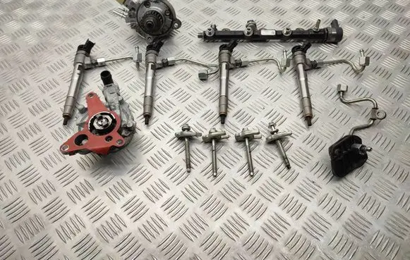 Renault Trafic III (X82) Fuel injection system set 167009230R 0445001500 HMLGT9558R