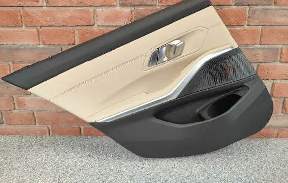 BMW 3 G20 G21 Coupe rear side trim panel 9460685