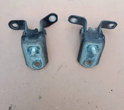 Ford Fiesta Rear door hinge set X09WKD6E X09KKD6E