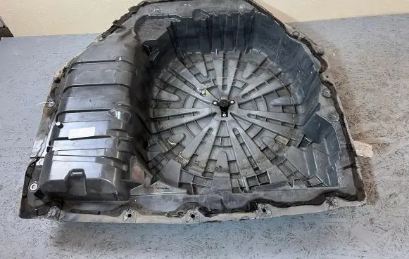 Renault Talisman Spare wheel section trim 