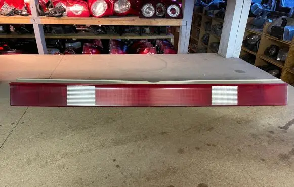 Alfa Romeo 164 Rear/tail lights 296800 164004203100
