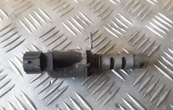 Toyota Corolla Verso E121 Camshaft vanos timing valve 1533022030